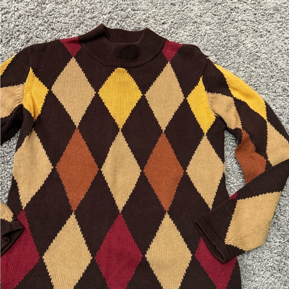 Worthington Sweaters - Worthington Vintage Mock neck Argyle Sweater